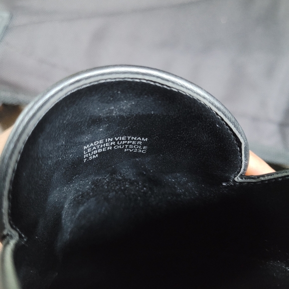 Michael Kors Tiffanie Mule Slides - Picture 4 of 4